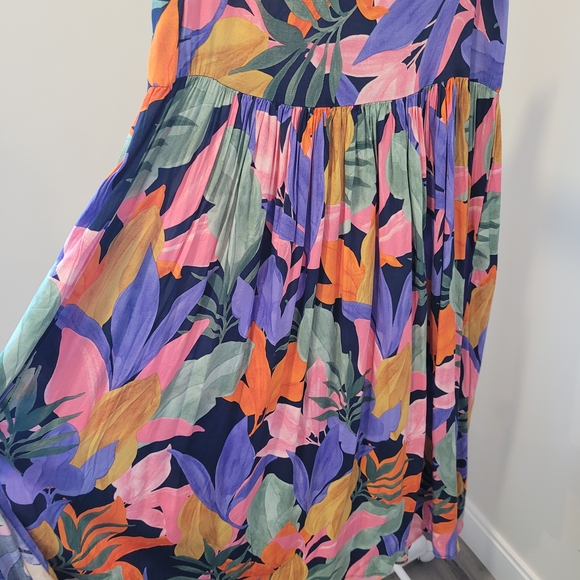 Tropical Floral Maxi Skirt - Picture 7 of 7